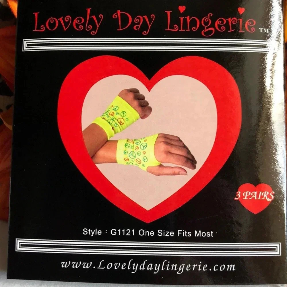 🌻5/$25🌻Lovely Day Lingerie Fingerless Gloves
